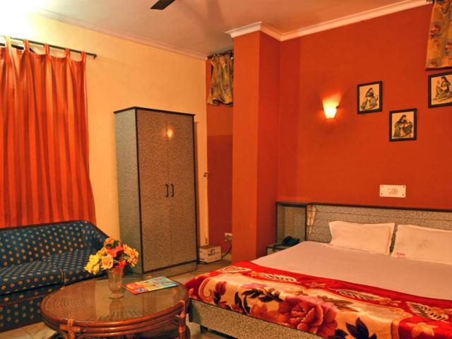 Sahara International Deluxe Hotel New Delhi Phòng bức ảnh