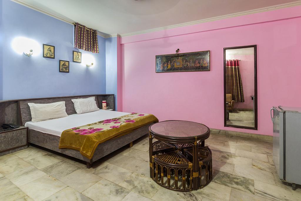 Sahara International Deluxe Hotel New Delhi Phòng bức ảnh
